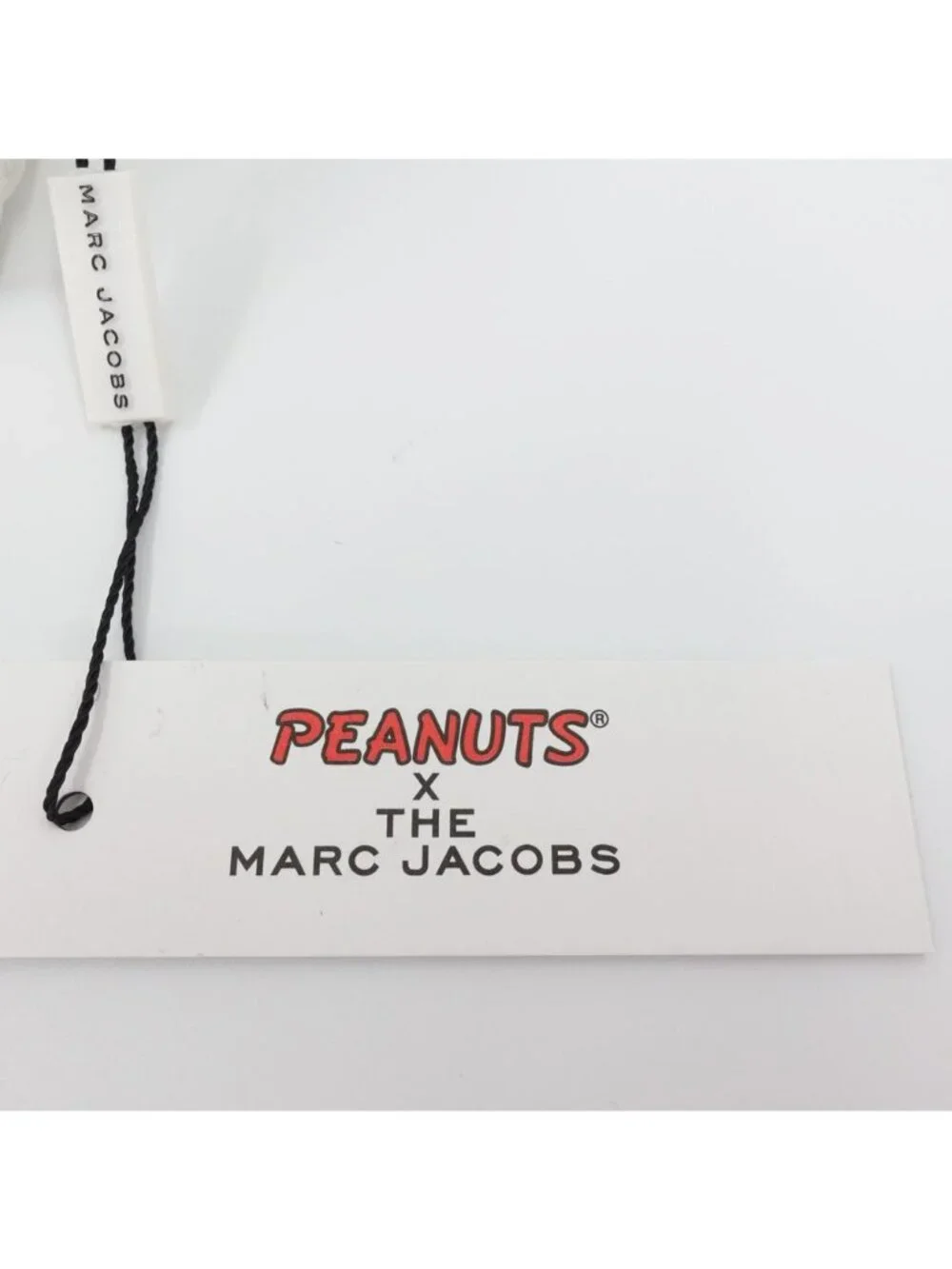 Marc Jacobs x Peanuts Snoopy The Snapshot Logo Plaque Crossbody Bag White OS - Picture 10 of 14